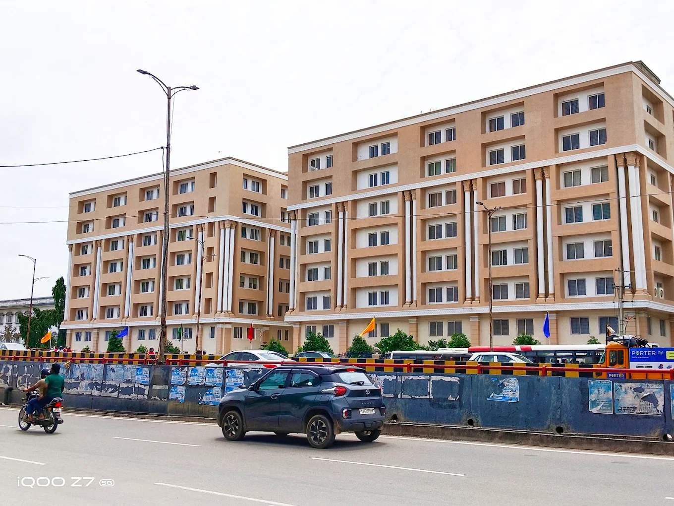 Kamineni Academy of Medical Sciences and Research Center