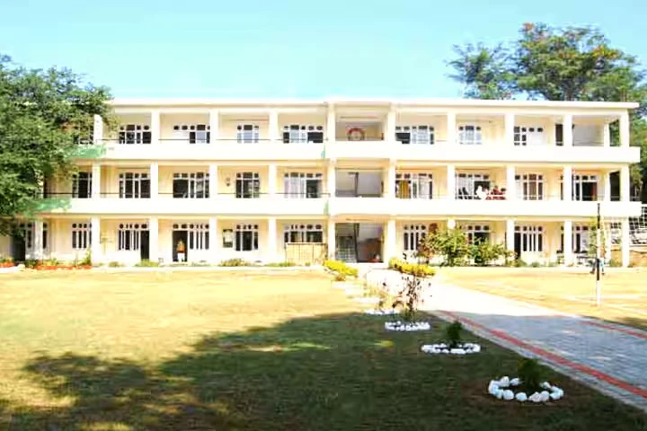 Dwarka Dass Memorial Sai Law College, Hamirpur