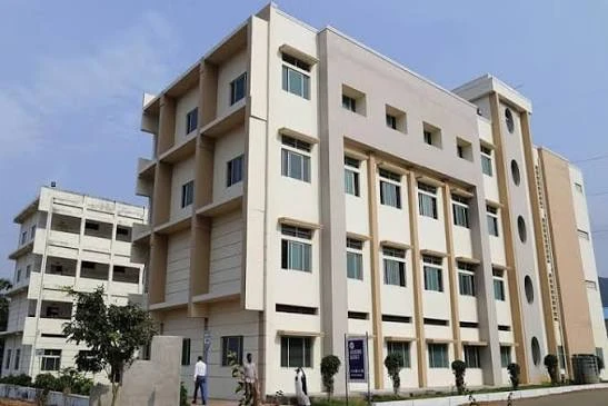 Nadimpalli Satyanarayana Raju Institute of Technology, Visakhapatnam