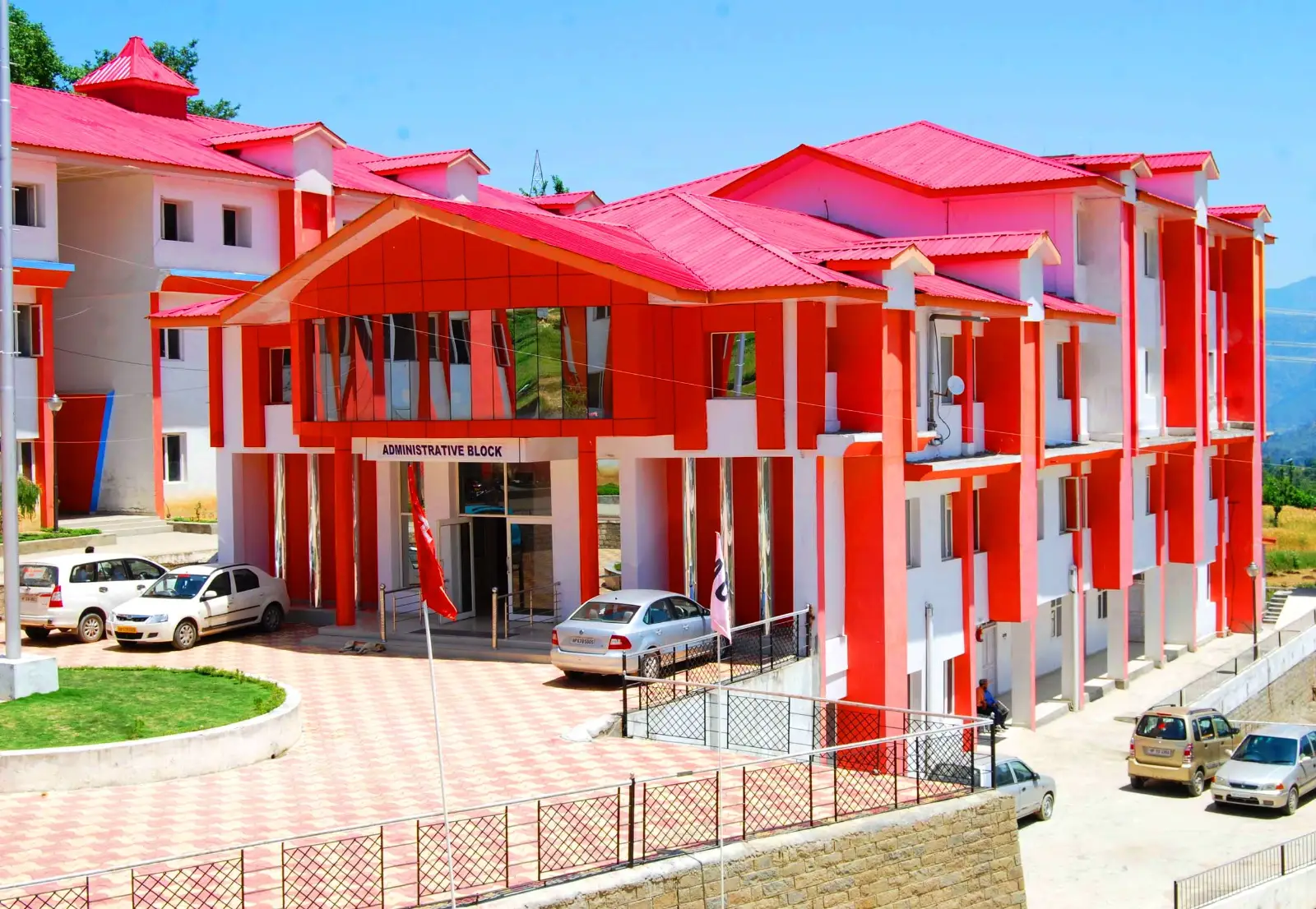 Abhilashi University, Mandi