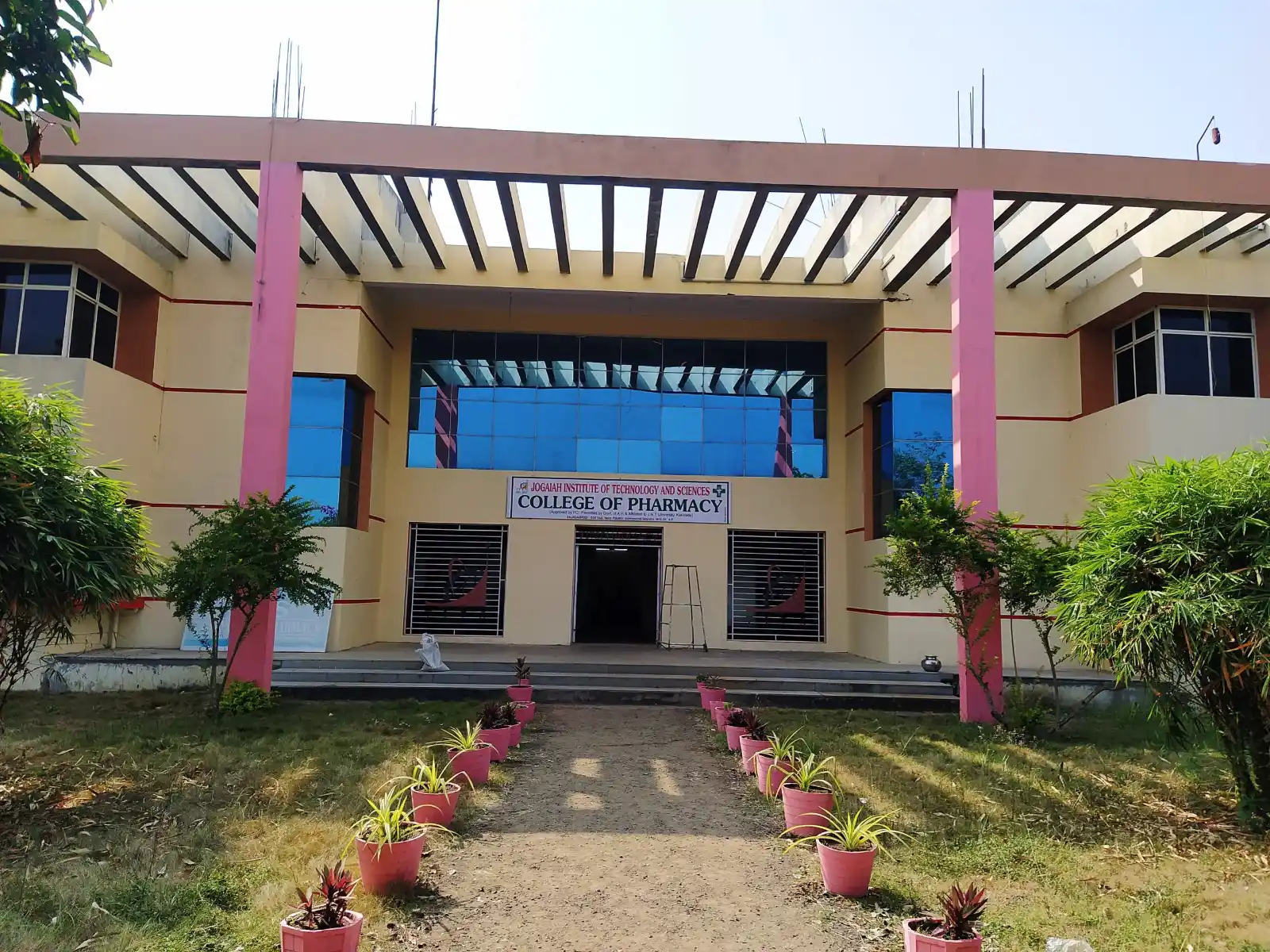 Jogaiah Institute of Technology and Sciences, Palakole