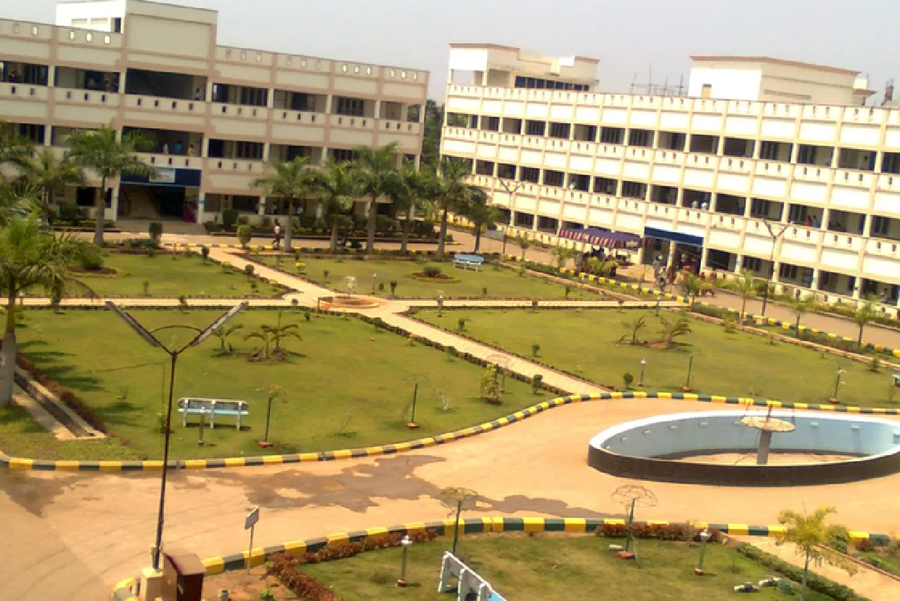 Velaga Nageswara Rao College of Engineering, Ponnur