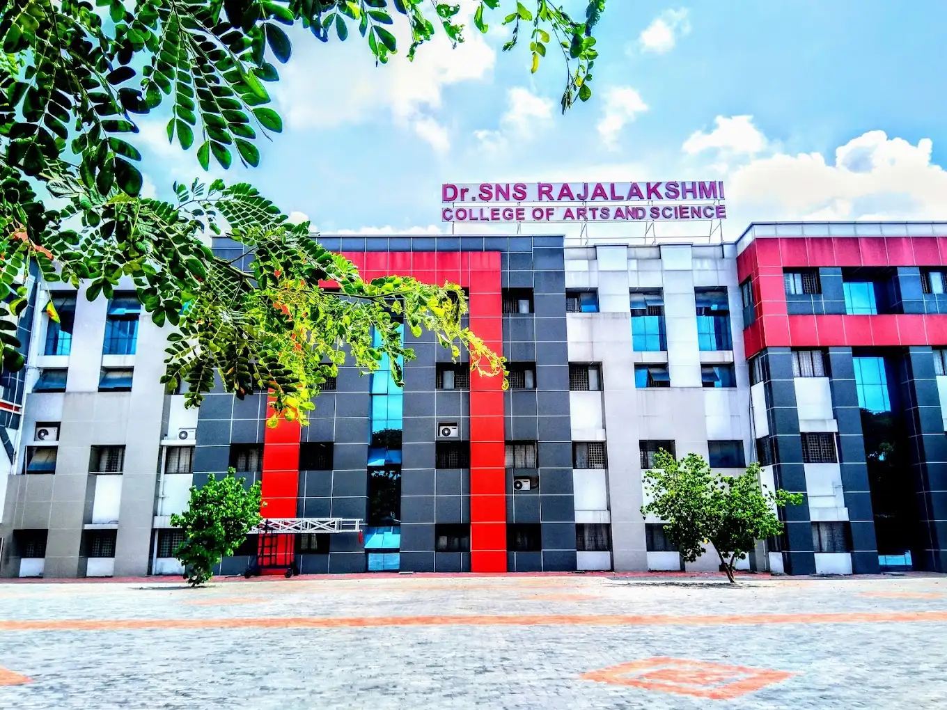 Dr NGP Institute of Technology, CoimbatoreDr SNS Rajalakshmi College of Arts and Science, Coimbatore